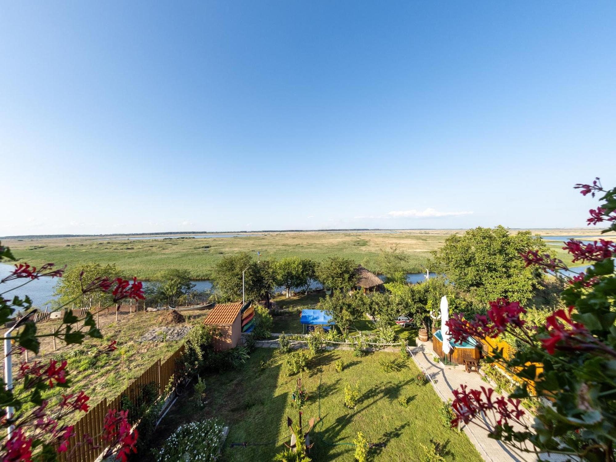 Laguna Nuferilor Habitat Somova Exterior foto